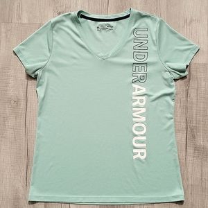 Under Armour shirt size medium